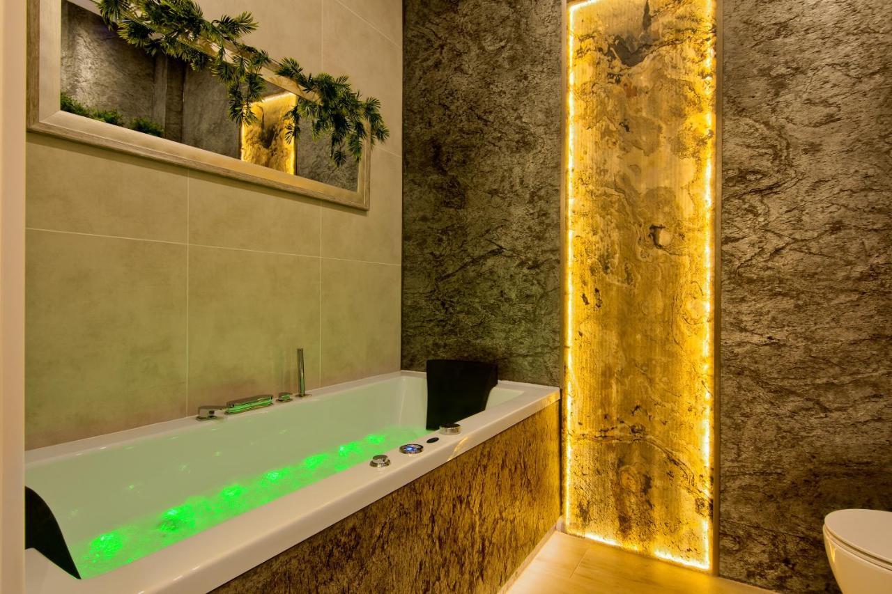 Silver Shine Jacuzzi Krakow Exterior photo